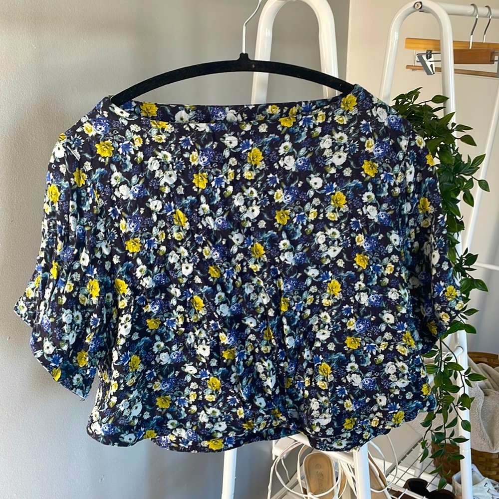 size 8 floral top H&M